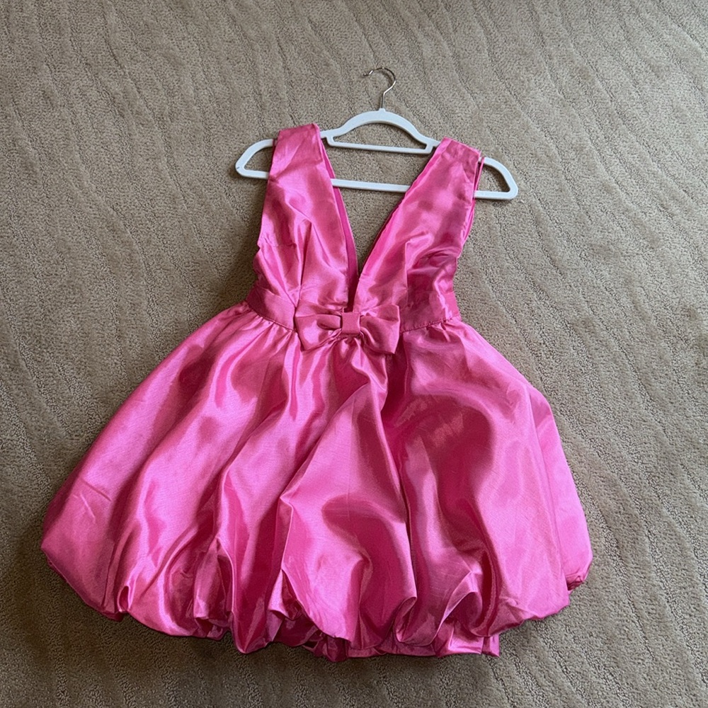 Mable Wrenley Bow Detail Bubble Hem Mini Dress - Picture 6 of 17